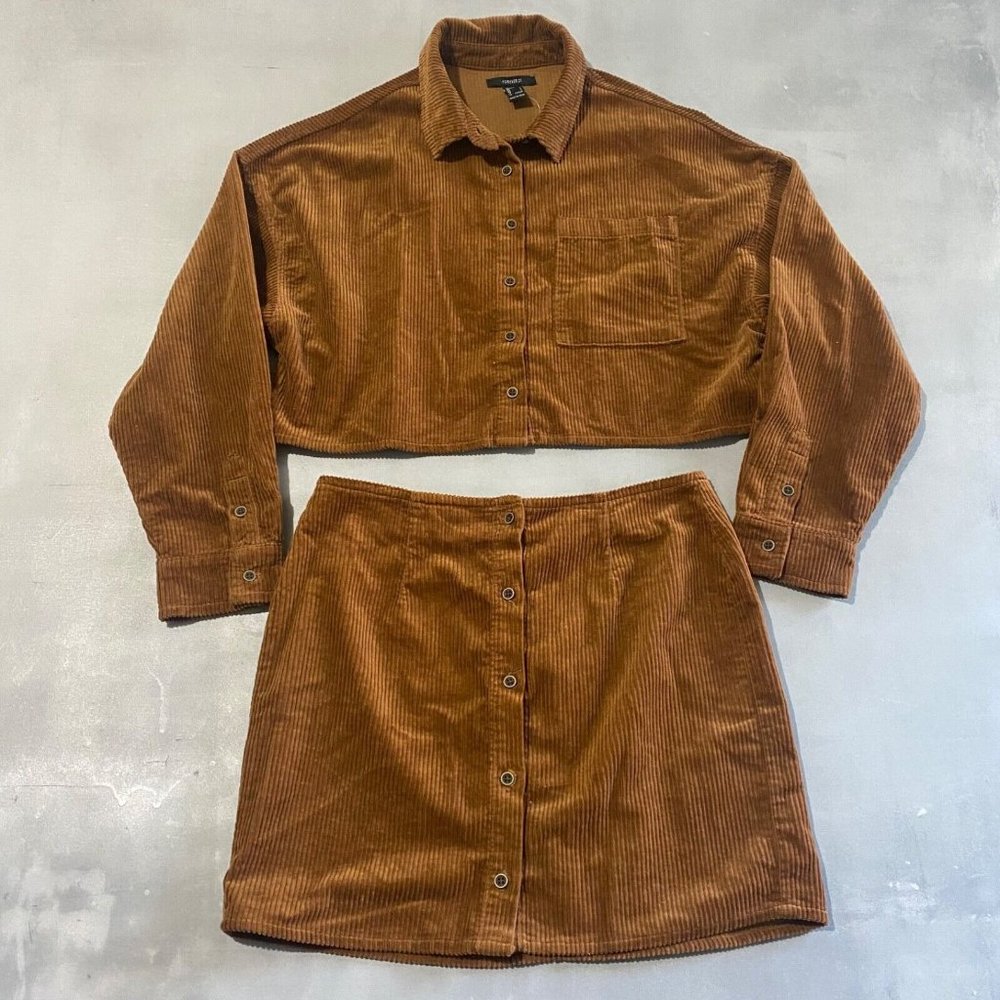Forever 21 Set Skirt Womens‎ Size Large Corduroy button up Top and Skirt brown
